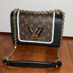 BROWN MONOGRAMMED LV PURSE NWOT